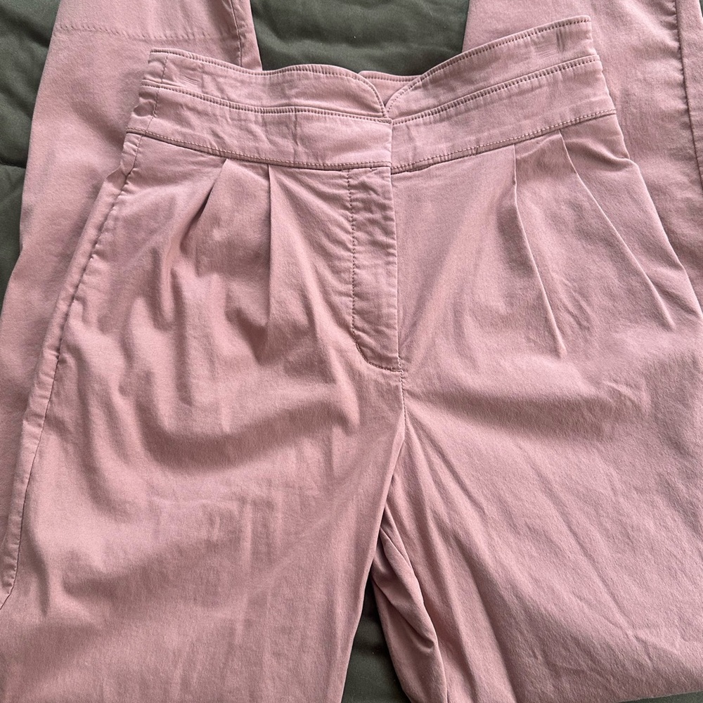 Express Women's Pants Size 0 High Rise Pleated